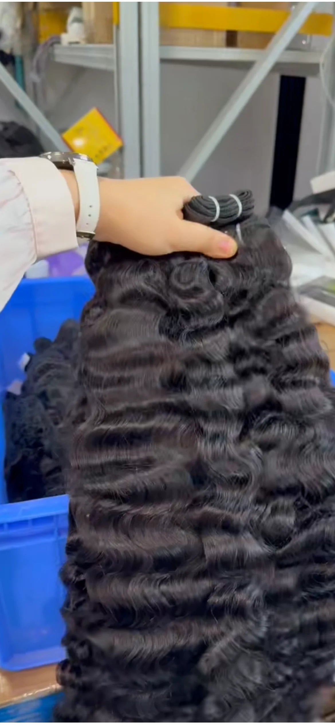 100% Raw Unprocessed Cambodian Wavy Hair Extension Human Hair Bundles With High Quality Hair Products