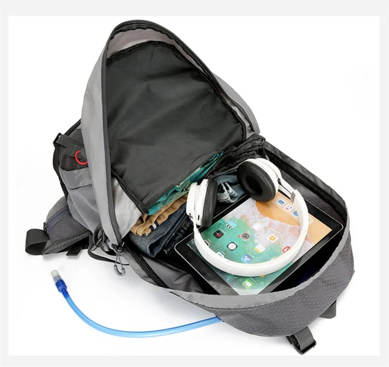 Hiking Backpack With Rain Cover Sport Camping Breathable Back Support Ruckpack Outdoor Climbing Trekking Daypack Large Schoolbag