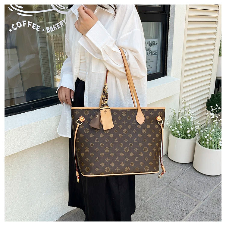 Women's Messenger Bag Leather Crossbody Handbag, Famous Designer Shoulder Tote Popular Classic Elegant Design For Outings