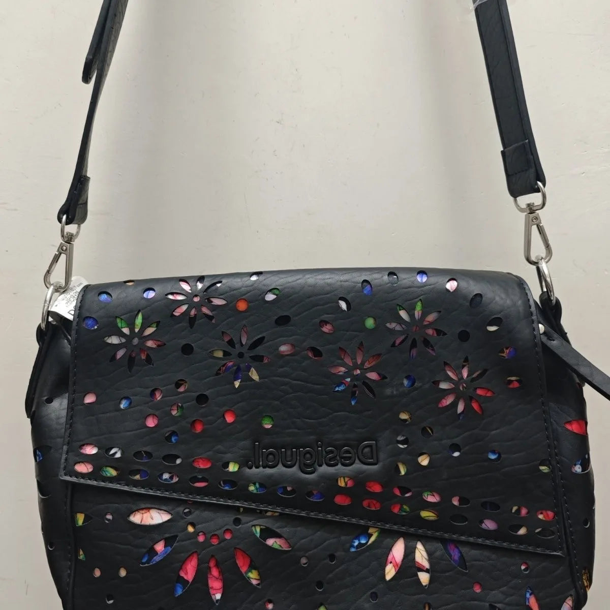European, American, Spanish original single backpack, light luxury, fashionable hollow flower designer's large capacity backpack
