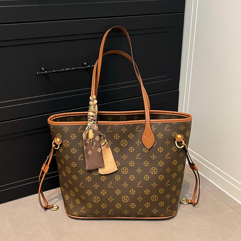 Women's Messenger Bag Leather Crossbody Handbag, Famous Designer Shoulder Tote Popular Classic Elegant Design For Outings