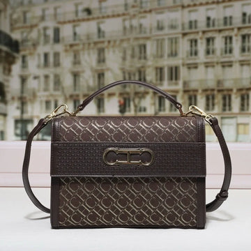 Stylish Women's Leather Messenger Bag Handbags Crossbody Shoulder Tote Classic Elegant for Ladies Luxury Brand